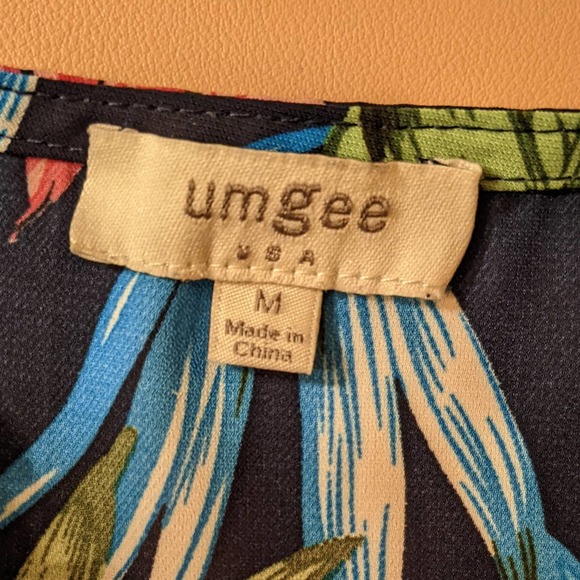 UMGEE Tropical One-Piece Jumpsuit Romper Shorts Size M - Picture 3 of 3